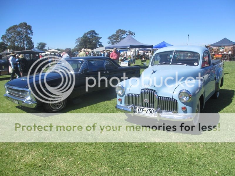 Mt Barker S.A. Forum Historic Commercial Vehicle Club of Australia